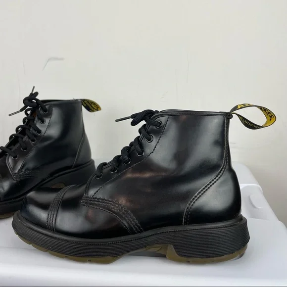 RARE Doc Martens NP5D Black Leather Boots Made in England UK Sz 8 - Picture 10 of 13
